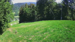 Prostřední část sjezdovky a snowpark