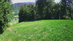 Prostřední část sjezdovky a snowpark