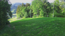 Prostřední část sjezdovky a snowpark