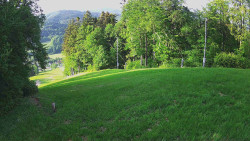 Prostřední část sjezdovky a snowpark