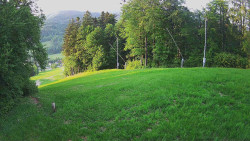 Prostřední část sjezdovky a snowpark