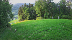 Prostřední část sjezdovky a snowpark
