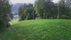 Prostřední část sjezdovky a snowpark