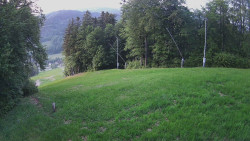 Prostřední část sjezdovky a snowpark