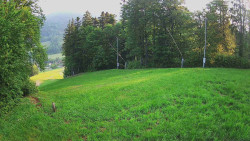 Prostřední část sjezdovky a snowpark