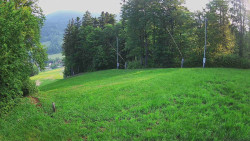 Prostřední část sjezdovky a snowpark