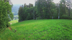 Prostřední část sjezdovky a snowpark