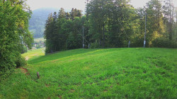 Prostřední část sjezdovky a snowpark