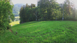 Prostřední část sjezdovky a snowpark