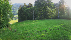 Prostřední část sjezdovky a snowpark