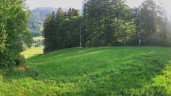 Prostřední část sjezdovky a snowpark
