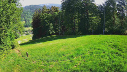 Prostřední část sjezdovky a snowpark