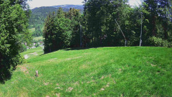 Prostřední část sjezdovky a snowpark