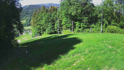 Prostřední část sjezdovky a snowpark