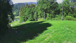 Prostřední část sjezdovky a snowpark