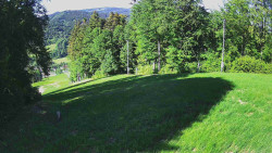 Prostřední část sjezdovky a snowpark
