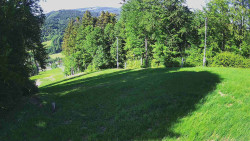 Prostřední část sjezdovky a snowpark