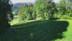 Prostřední část sjezdovky a snowpark
