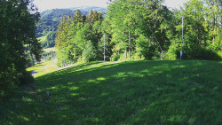 Prostřední část sjezdovky a snowpark