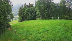 Prostřední část sjezdovky a snowpark