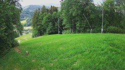 Prostřední část sjezdovky a snowpark