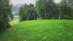 Prostřední část sjezdovky a snowpark