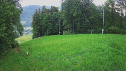 Prostřední část sjezdovky a snowpark