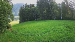 Prostřední část sjezdovky a snowpark