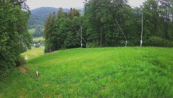 Prostřední část sjezdovky a snowpark