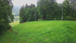 Prostřední část sjezdovky a snowpark