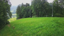 Prostřední část sjezdovky a snowpark