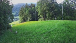 Prostřední část sjezdovky a snowpark