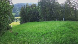 Prostřední část sjezdovky a snowpark