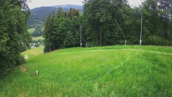 Prostřední část sjezdovky a snowpark