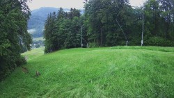 Prostřední část sjezdovky a snowpark
