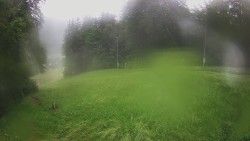 Prostřední část sjezdovky a snowpark