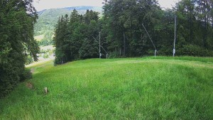 Skiareál Karolinka - Prostřední část sjezdovky a snowpark - 12.6.2026 v 13:32 Skiareál Karolinka - Prostřední část sjezdovky a snowpark - 12.6.2026 v 13:32