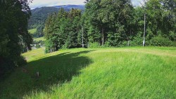Prostřední část sjezdovky a snowpark