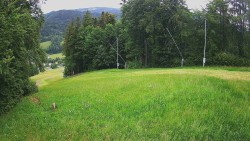 Prostřední část sjezdovky a snowpark