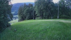 Prostřední část sjezdovky a snowpark