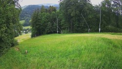Prostřední část sjezdovky a snowpark