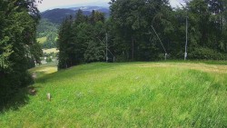 The middle section of the ski slope and the snowpark