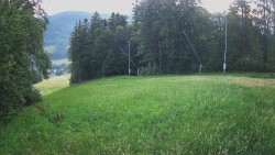 Prostřední část sjezdovky a snowpark