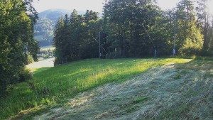Ośrodek narciarski Karolinka - Środkowa część trasy zjazdowej i snowpark - 24.6.2026 v 05:55 Ośrodek narciarski Karolinka - Środkowa część trasy zjazdowej i snowpark - 24.6.2026 v 05:55