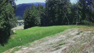 Ośrodek narciarski Karolinka - Środkowa część trasy zjazdowej i snowpark - 24.6.2026 v 11:55 Ośrodek narciarski Karolinka - Środkowa część trasy zjazdowej i snowpark - 24.6.2026 v 11:55