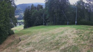 Skiareál Karolinka - Prostřední část sjezdovky a snowpark - 10.7.2026 v 05:55 Skiareál Karolinka - Prostřední část sjezdovky a snowpark - 10.7.2026 v 05:55