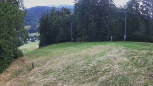 Skiareál Karolinka - Prostřední část sjezdovky a snowpark - 10.7.2026 v 07:40 Skiareál Karolinka - Prostřední část sjezdovky a snowpark - 10.7.2026 v 07:40