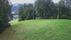 Prostřední část sjezdovky a snowpark