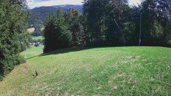 Prostřední část sjezdovky a snowpark