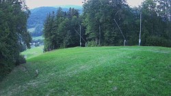 Prostřední část sjezdovky a snowpark